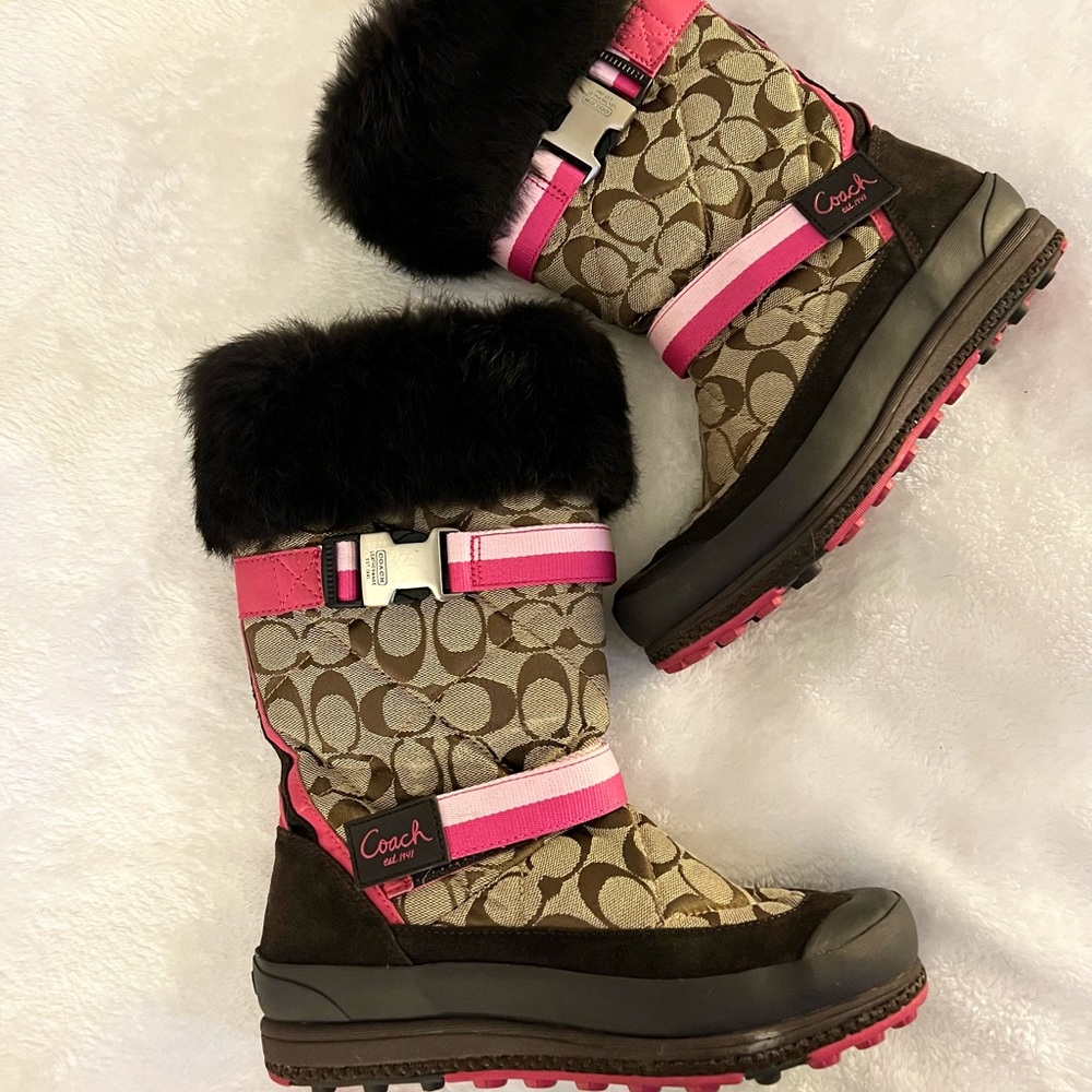 Coach Snow Boots - size 8
